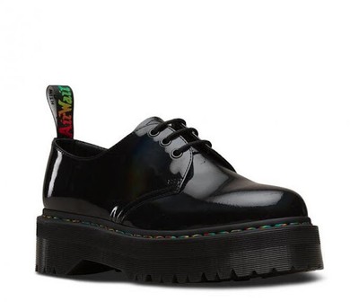 clarks shoes and boots